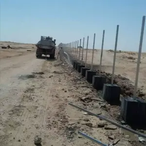 0916 اسس الاعمال سندوتش بانل ومظلات | شبوك