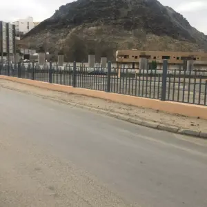 0944 اسس الاعمال سندوتش بانل ومظلات | شبوك